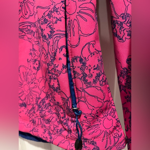 GP Lightweight, Waterproof , Jacket / Coat in Fuchsia w Royal Blue Design - Picture 5 of 10